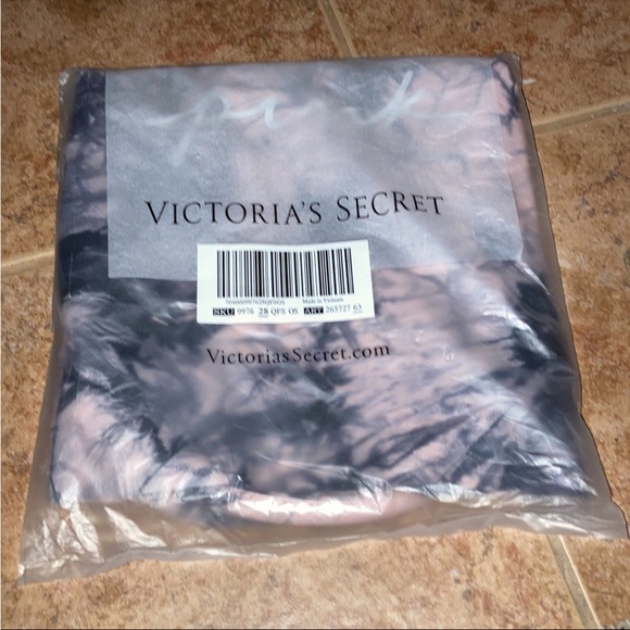 PINK Victoria's Secret Gray and Pink Tote 25” x 16” new - Picture 8 of 8